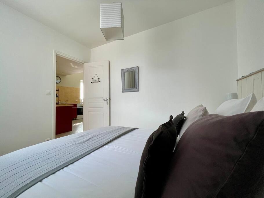 Logis Saint-Martin By Melrose Apartment Exterior photo
